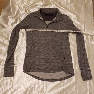 Lululemon run shirt half zip